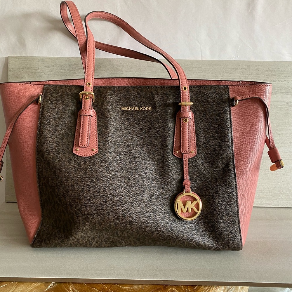 Michael Kors bag